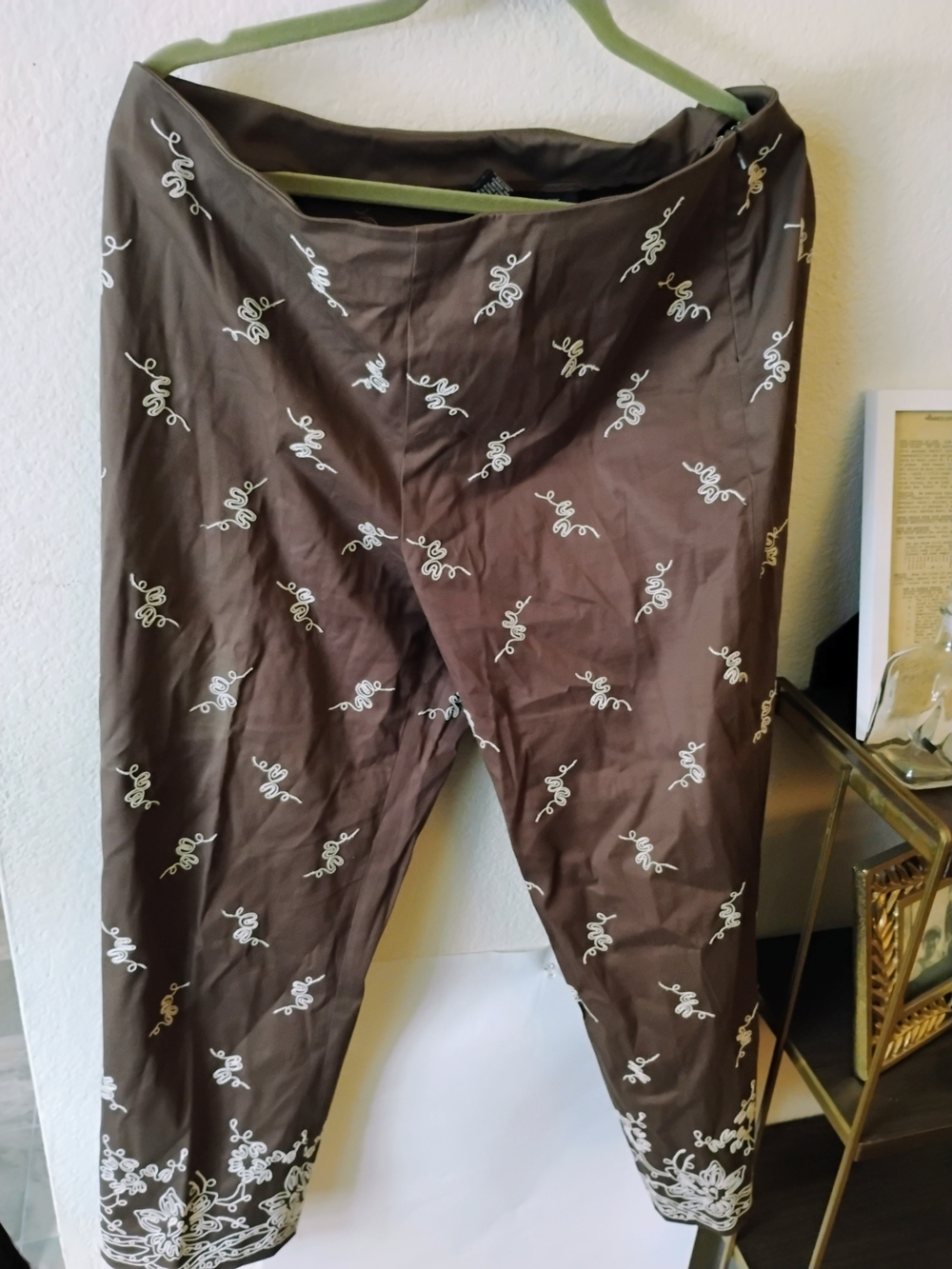 Jones New York Signature Brown White Embroidered Trousers Size 12